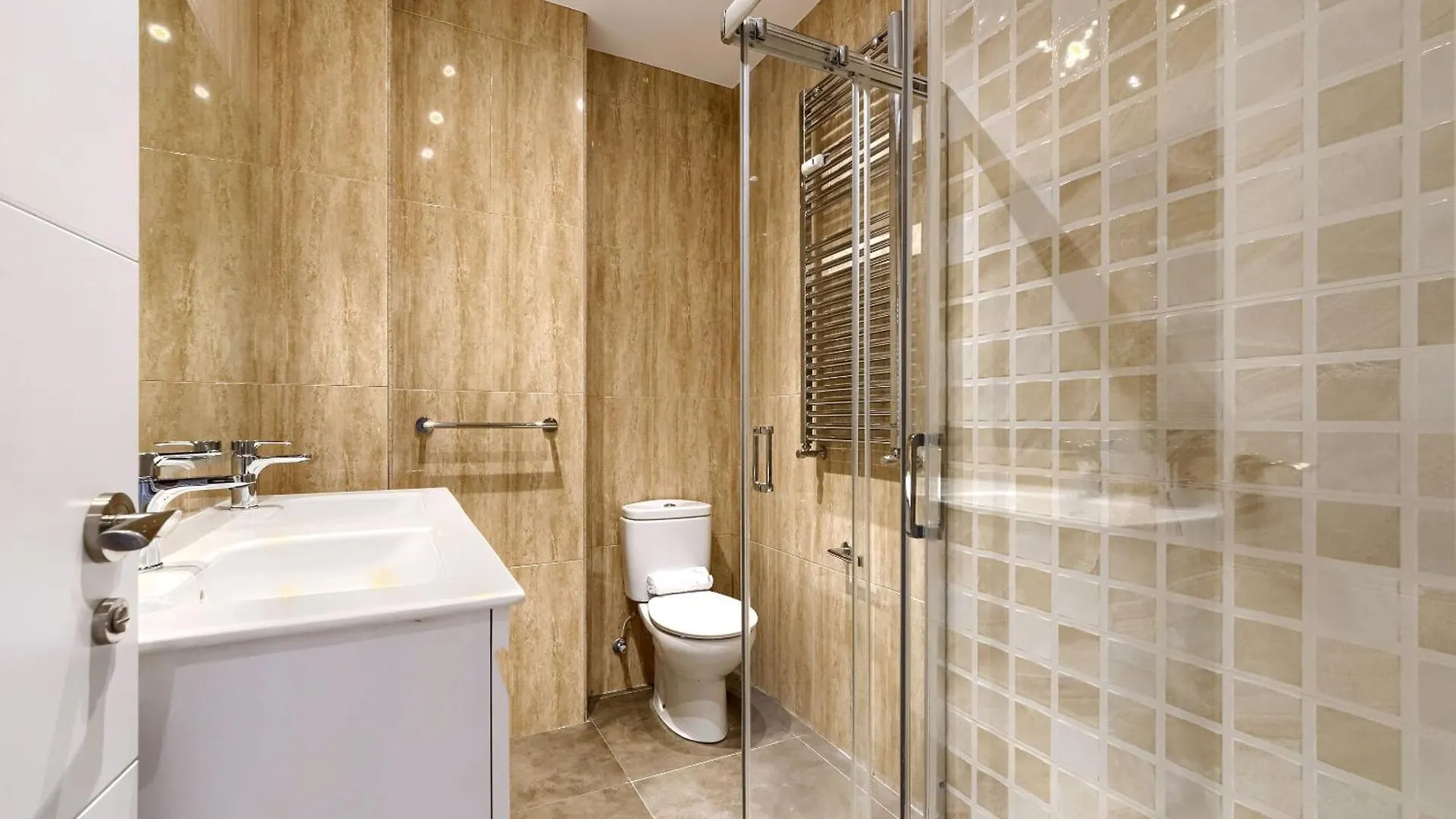 Vivienda Turistica Tivoli Centrico Y Moderno Apartment Bilbao